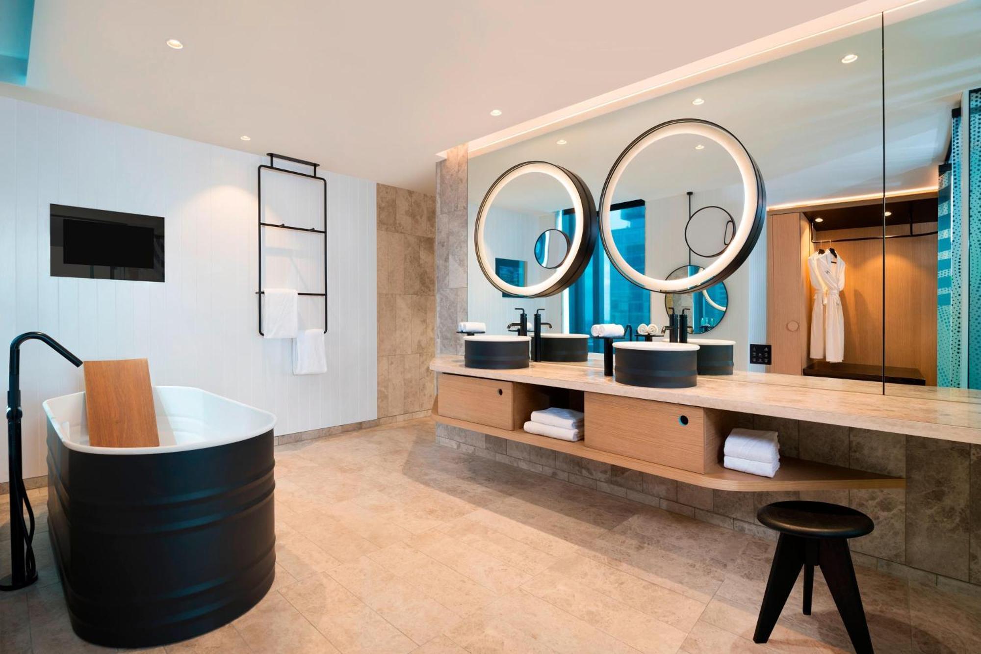 W Brisbane Hotell Eksteriør bilde Bathroom