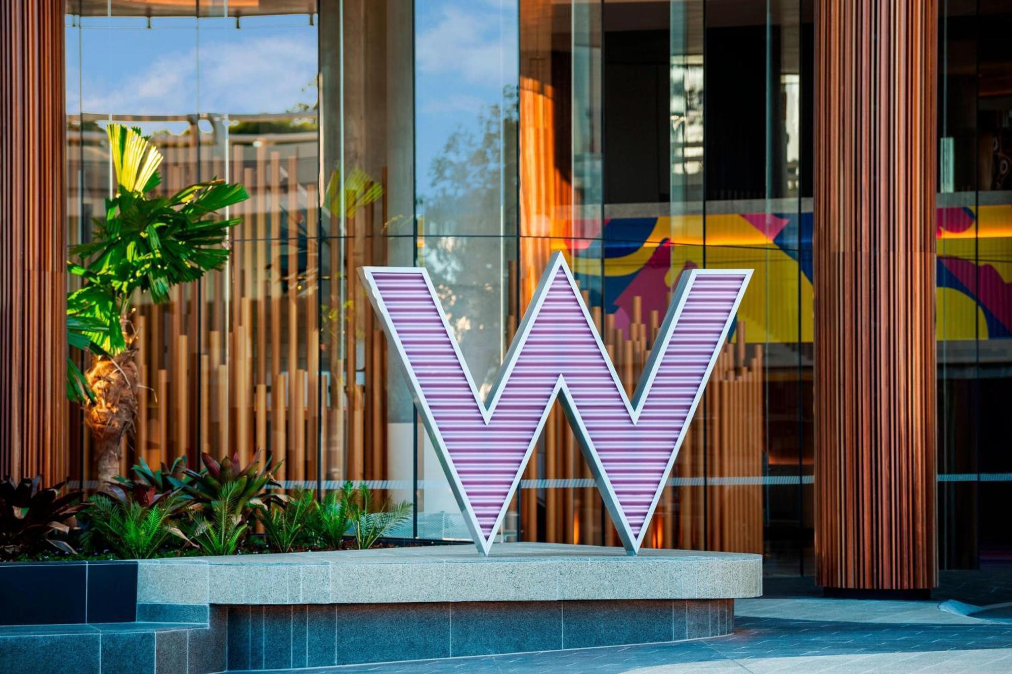 W Brisbane Hotell Eksteriør bilde W Hotel logo